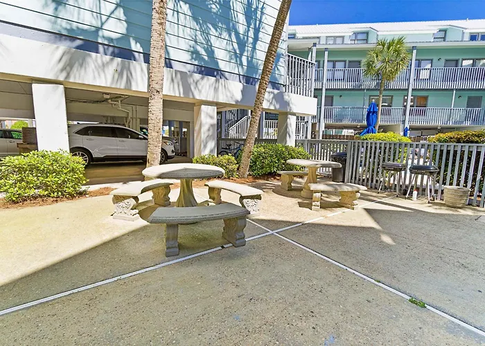 Stunning Water-view With Pool - Steps Away From The