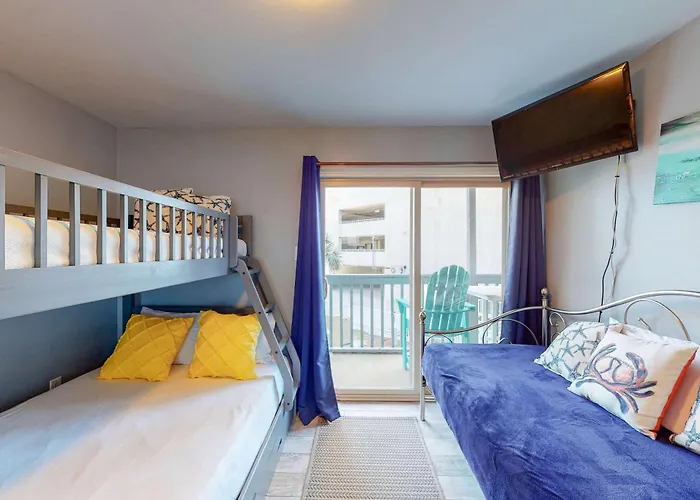Stunning Water-view With Pool - Steps Away From The Holiday home *