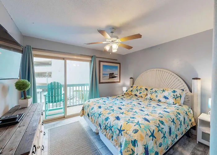 Stunning Water-view With Pool - Steps Away From The Gulf Shores